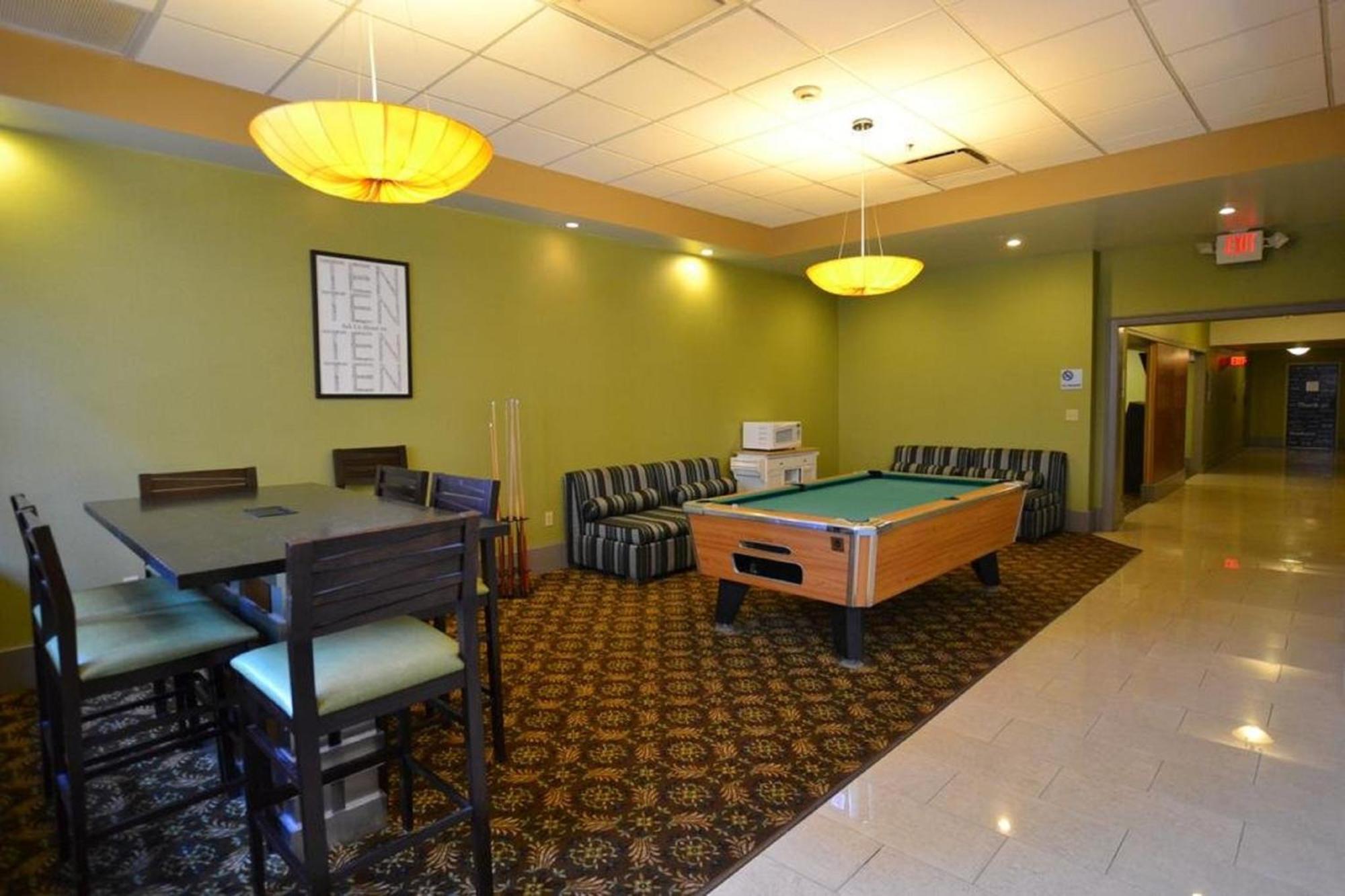 Holiday Inn Express Cleveland Downtown By Ihg Екстер'єр фото
